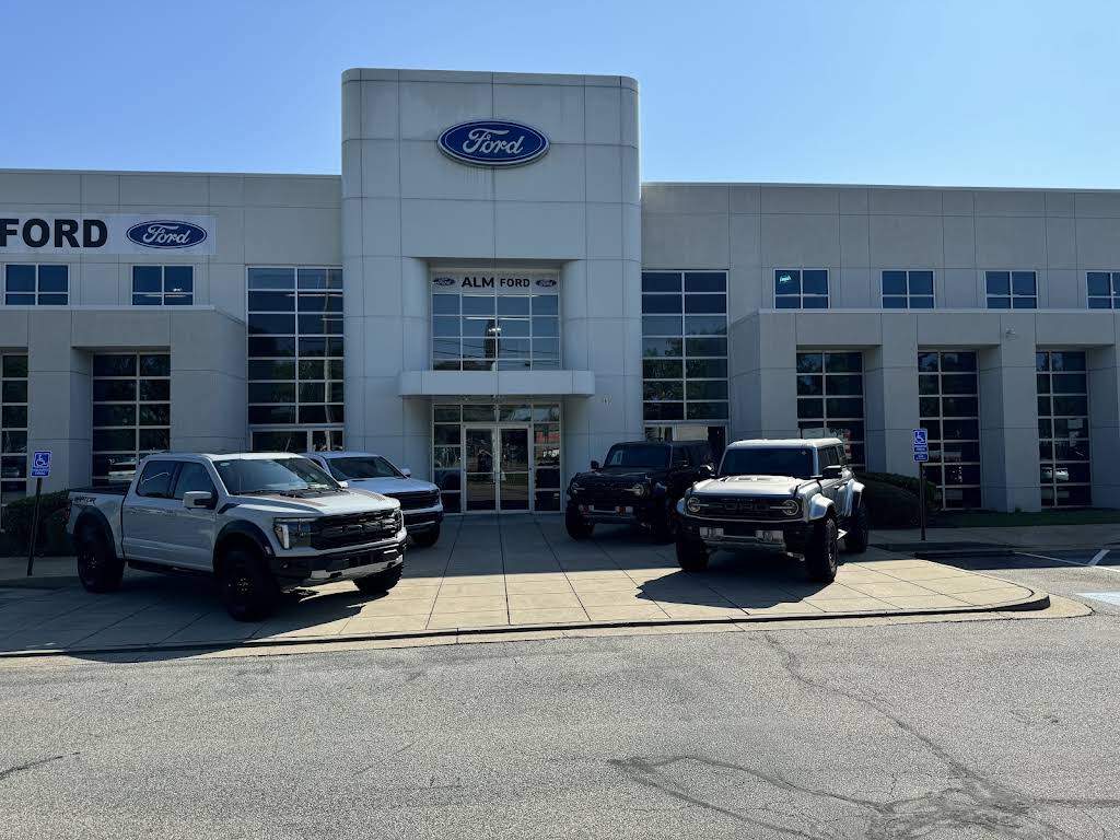 ALM Ford Marietta Showroom